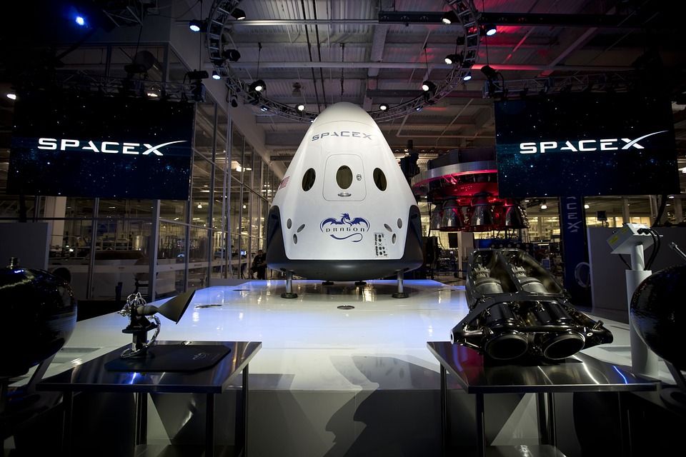 SpaceX : Une Révolution Astronautique
